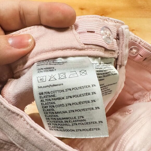 H&M Girls Light Pink Denim Shorts Size 6 - Picture 7 of 7